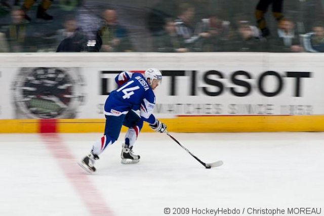 Photo hockey reportage CM09 Qualif J5 : La Suède d'un patin