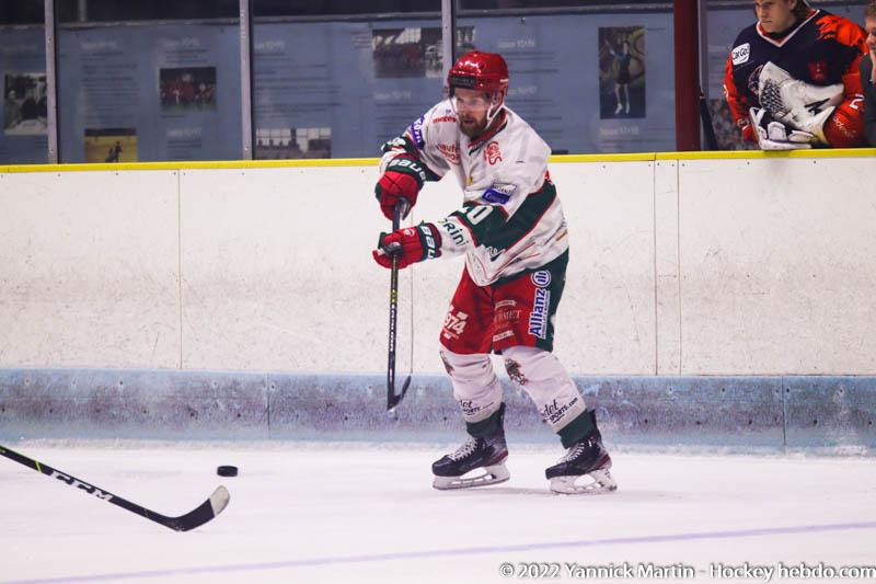 Clermont-Ferrand 3 - 6 Mont-Blanc