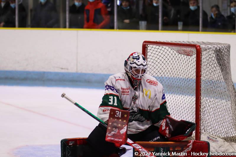 Clermont-Ferrand 3 - 6 Mont-Blanc