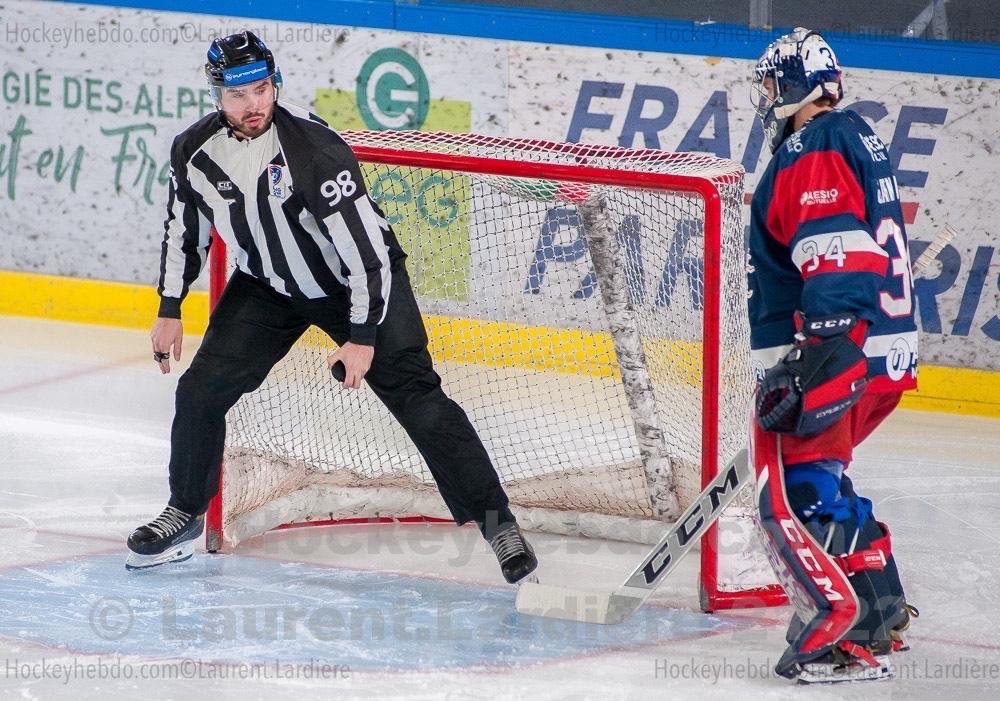 Grenoble  2 - 0 Rouen