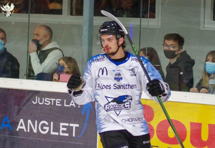 Anglet 7 - 5 Gap 