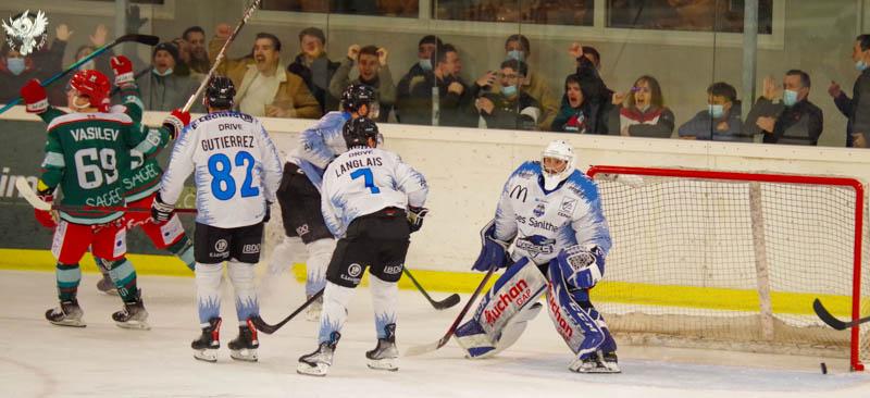 Anglet 7 - 5 Gap 