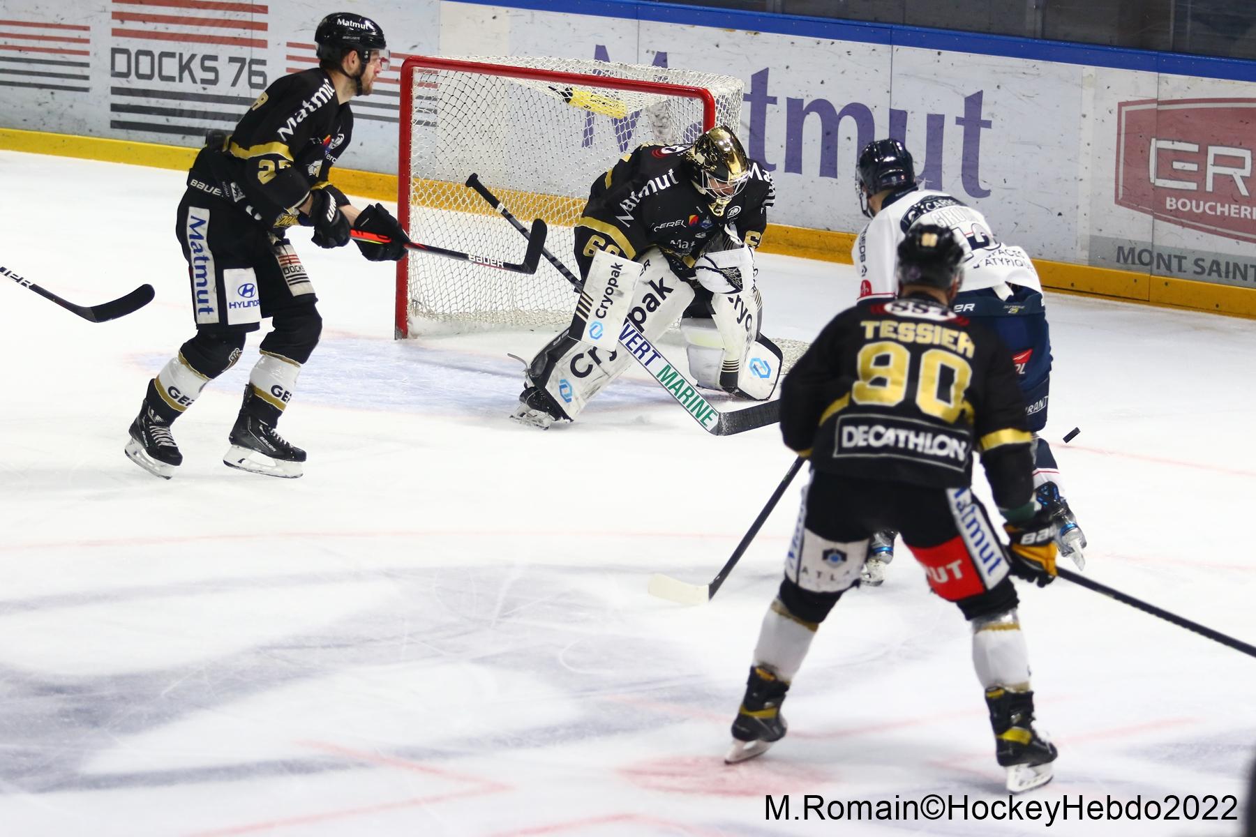 Rouen 2 - 4 Angers 