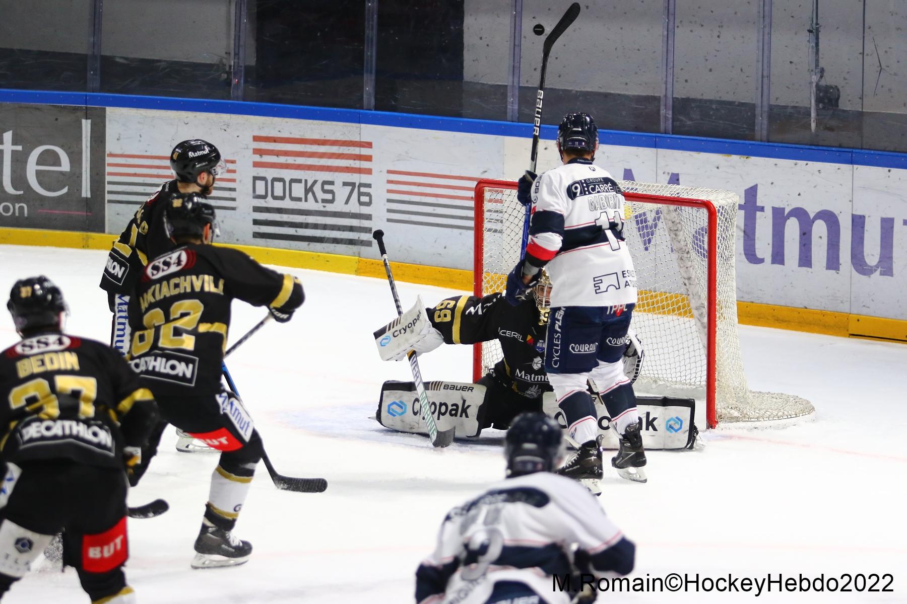 Rouen 2 - 4 Angers 