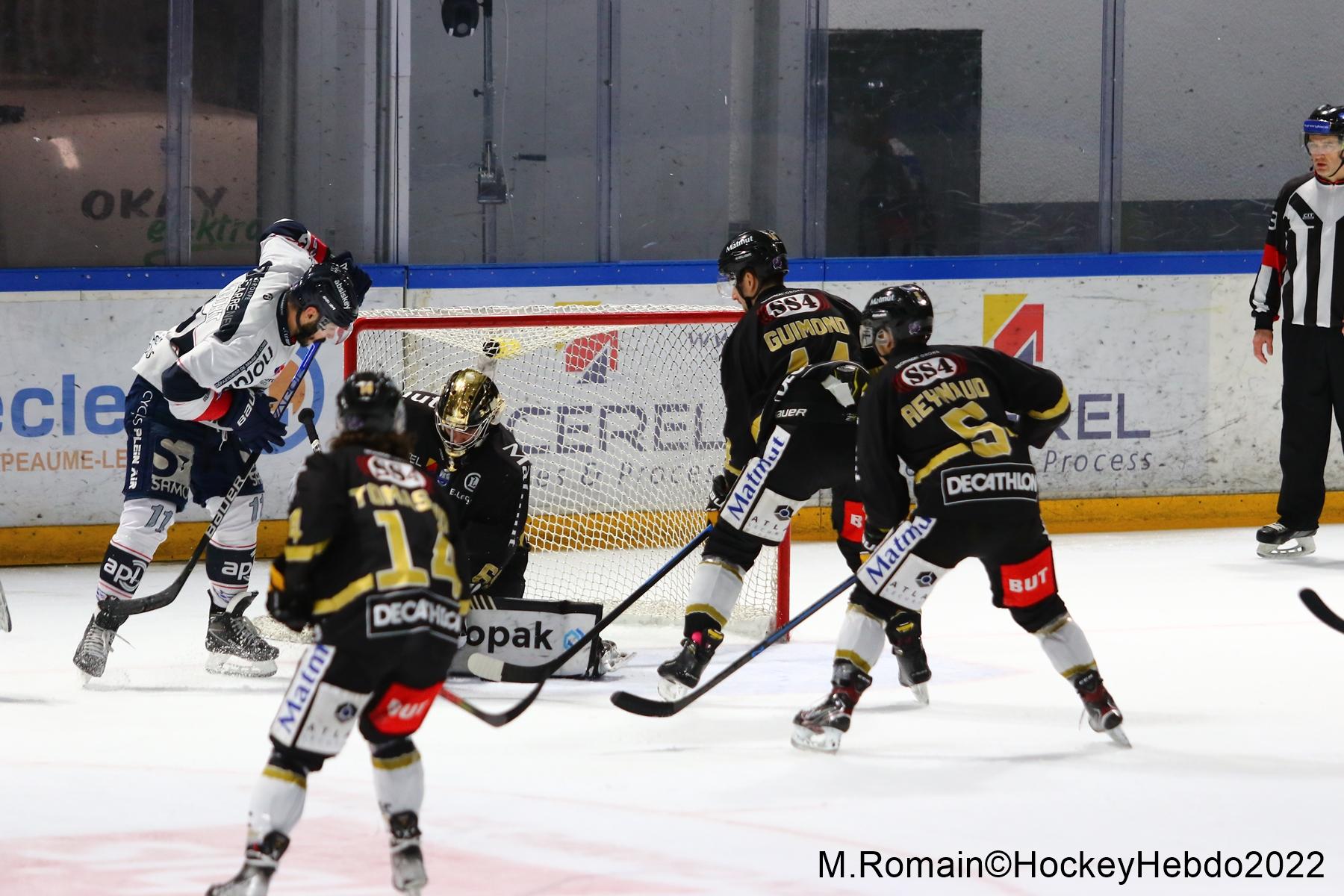 Rouen 2 - 4 Angers 