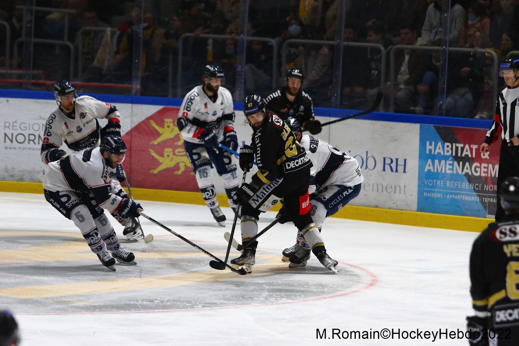 Rouen 2 - 4 Angers 