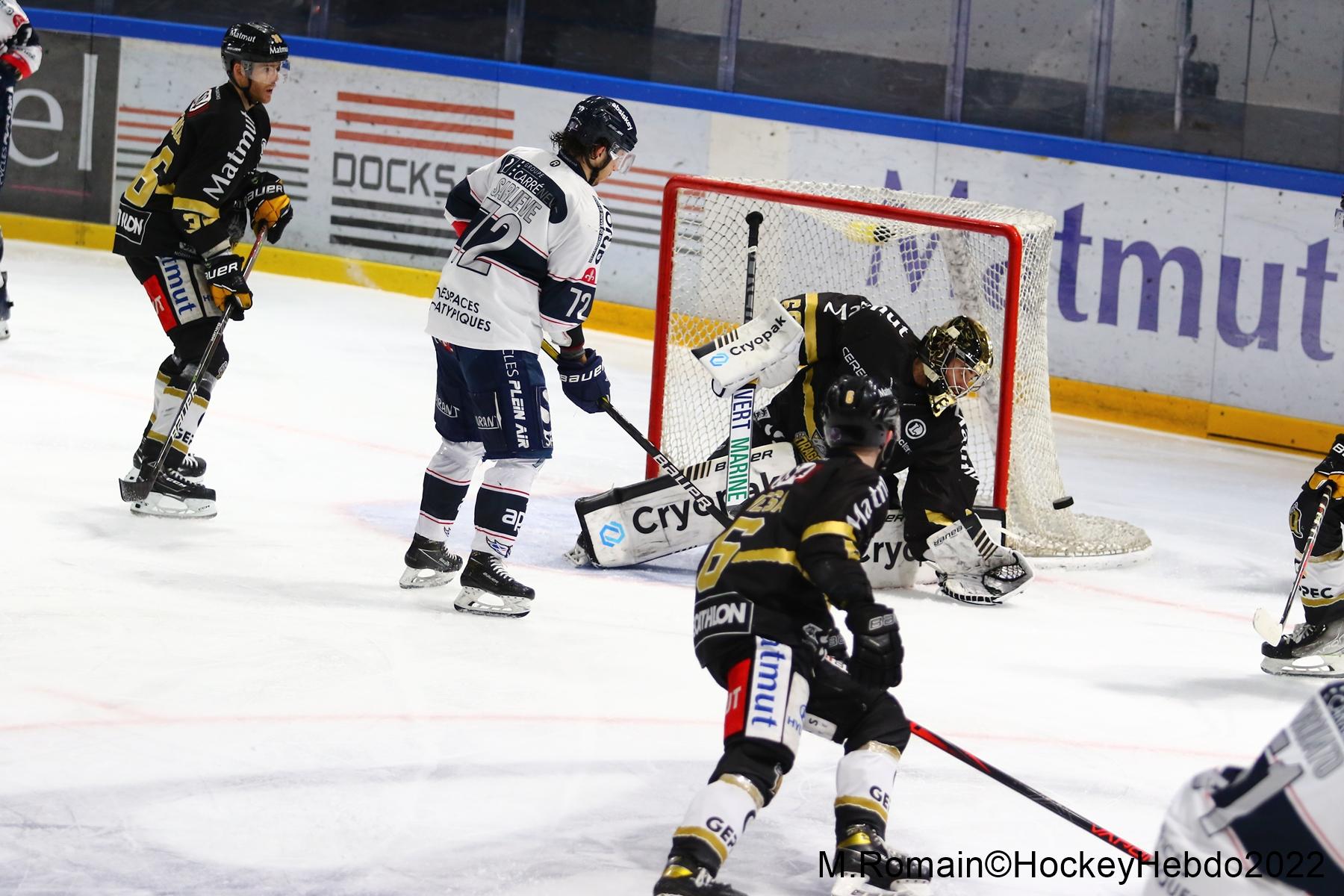 Rouen 2 - 4 Angers 