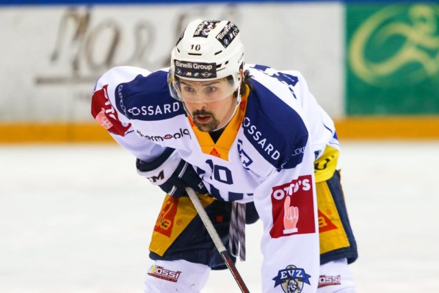 Photo hockey match Genève - Zug le 05/03/2022