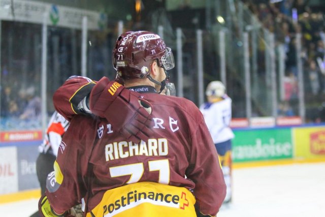 Photo hockey match Genève - Zug le 05/03/2022
