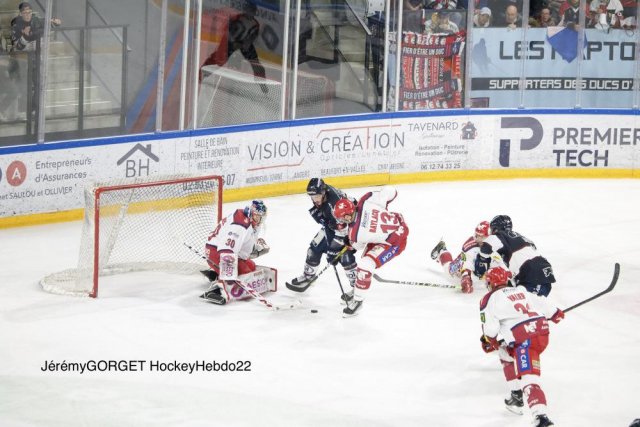 Photo hockey match Angers  - Grenoble  le 06/03/2022