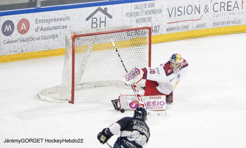 Angers  3 - 5 Grenoble 