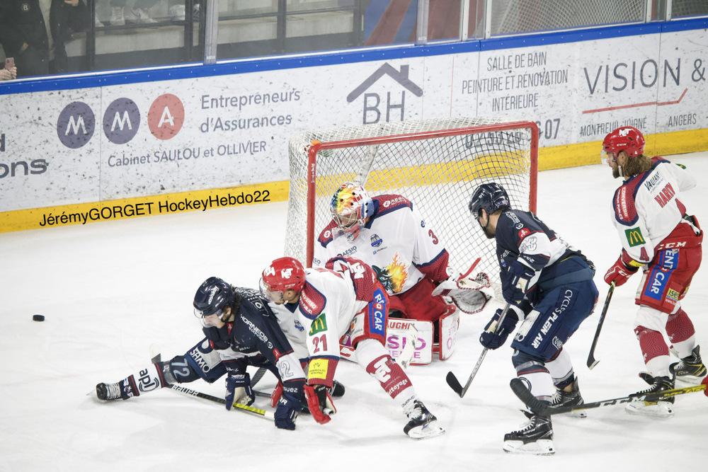 Angers  3 - 5 Grenoble 