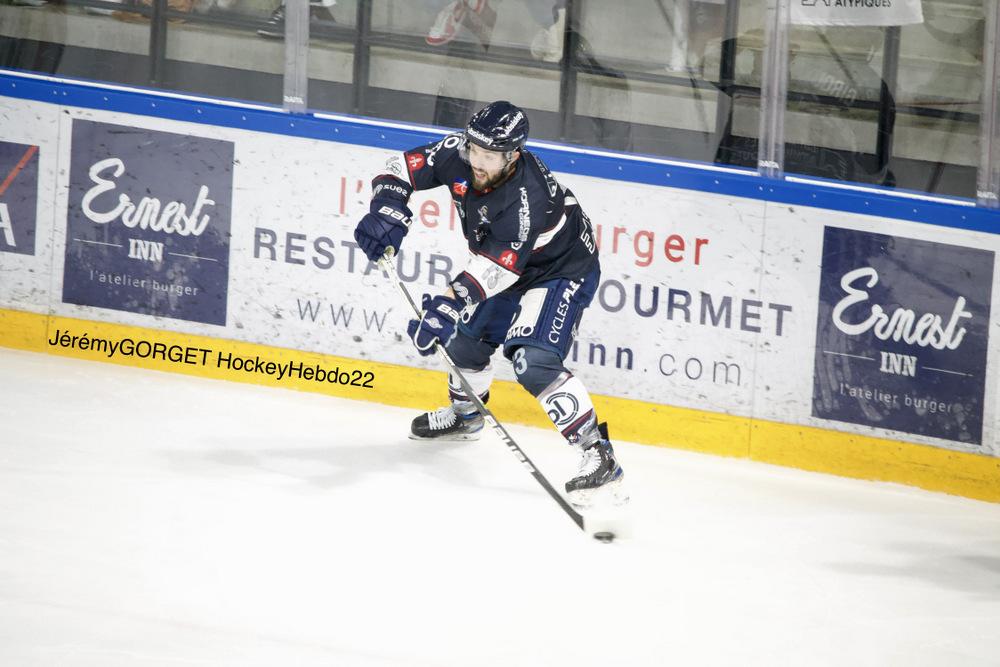 Angers  3 - 5 Grenoble 