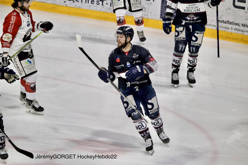 Angers  5 - 3 Chamonix 