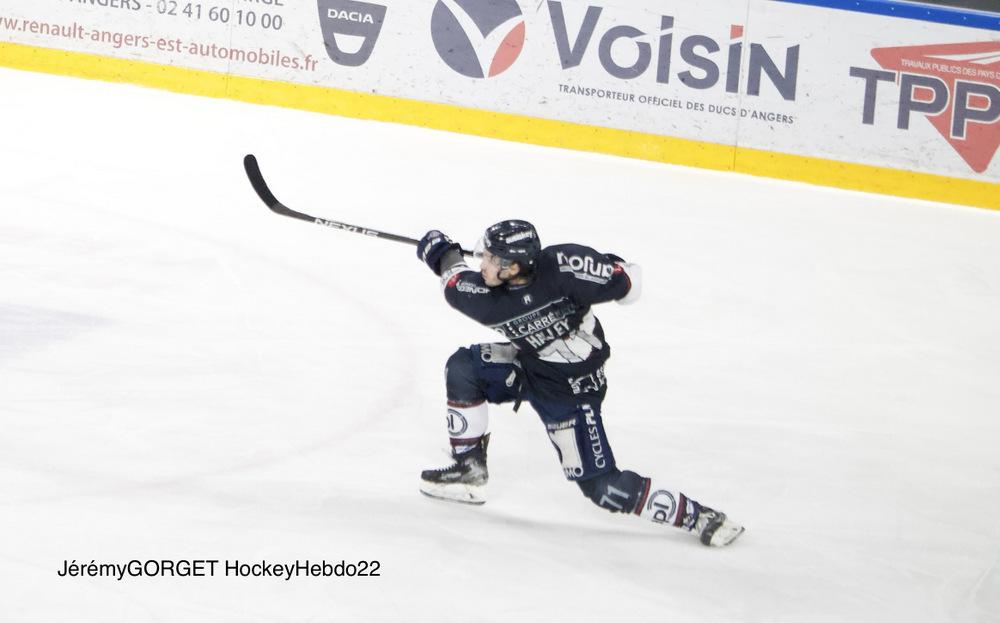 Angers  5 - 3 Chamonix 