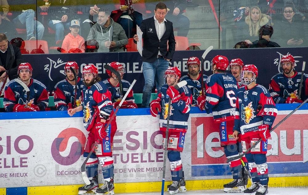 Grenoble  5 - 0 Bordeaux