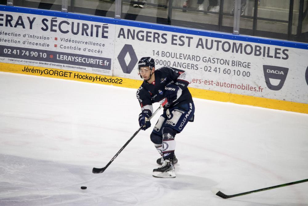 Angers  5 - 1 Chamonix 
