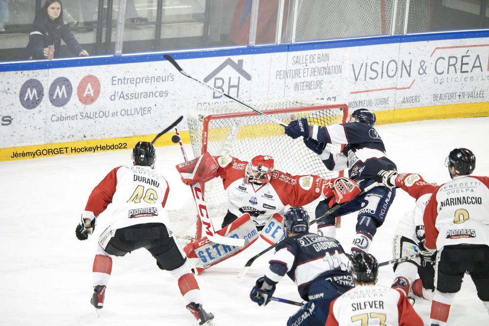 Angers  5 - 1 Chamonix 