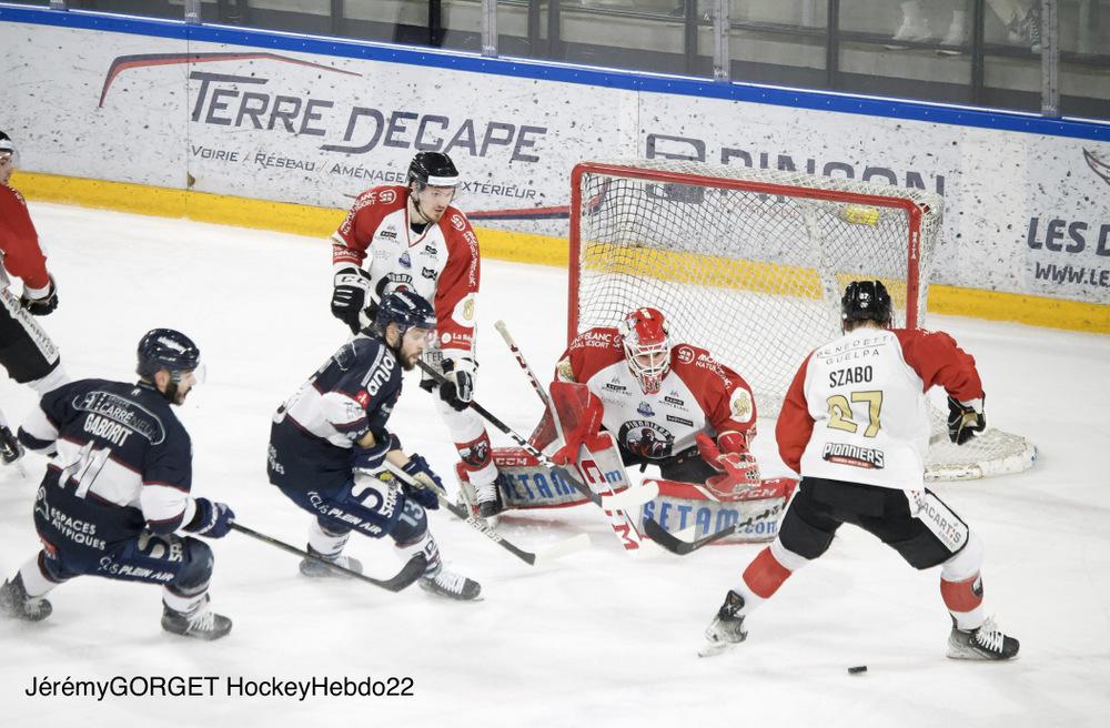 Angers  5 - 1 Chamonix 