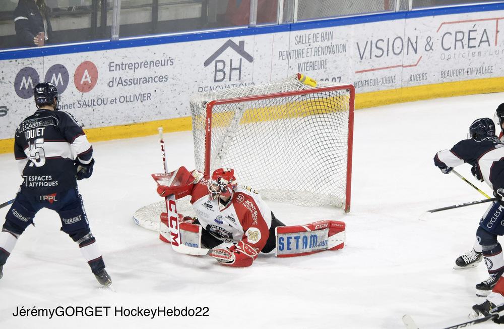 Angers  5 - 1 Chamonix 