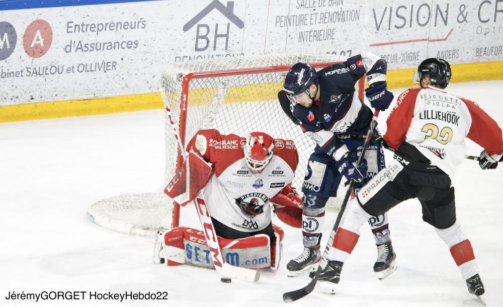 Angers  5 - 1 Chamonix 