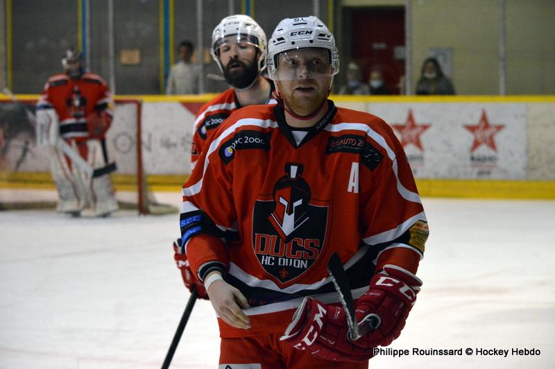 Dijon  7 - 4 Briançon II