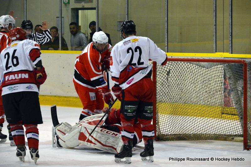 Dijon  7 - 4 Briançon II