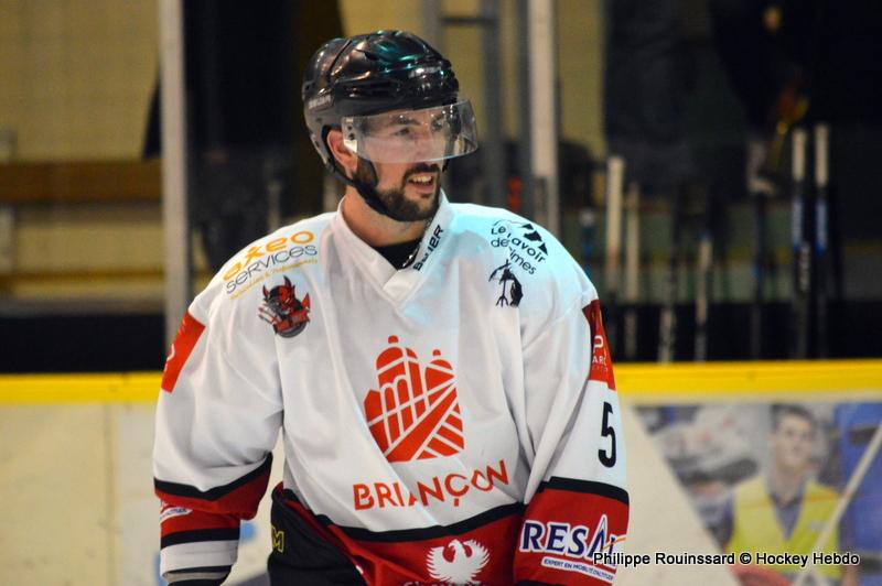 Dijon  7 - 4 Briançon II