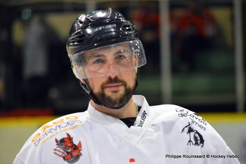 Dijon  7 - 4 Briançon II