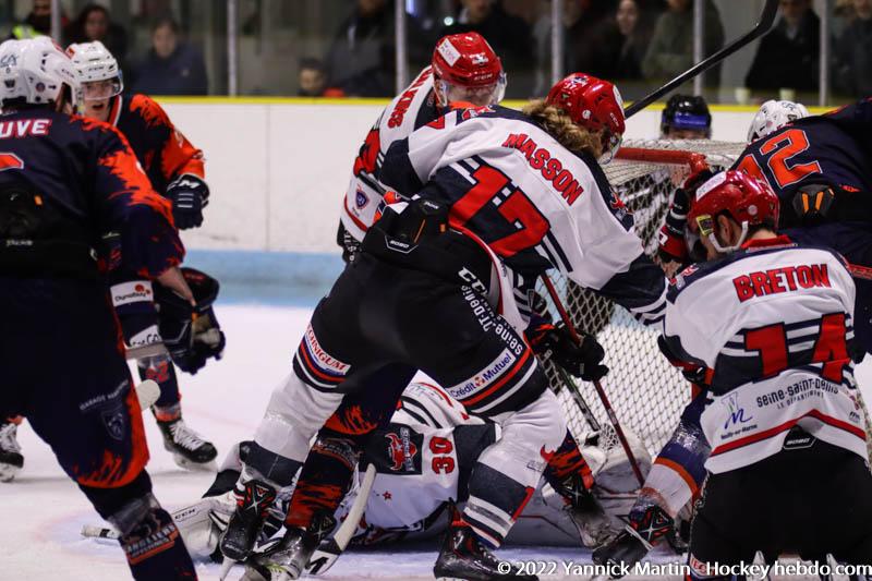 Clermont-Ferrand 2 - 10 Neuilly/Marne