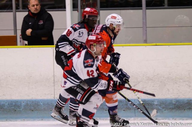 Photo hockey match Clermont-Ferrand - Neuilly/Marne le 12/03/2022