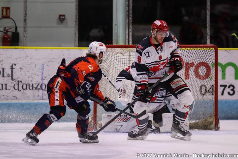 Clermont-Ferrand 2 - 10 Neuilly/Marne