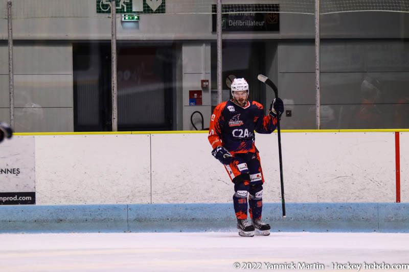 Clermont-Ferrand 2 - 10 Neuilly/Marne