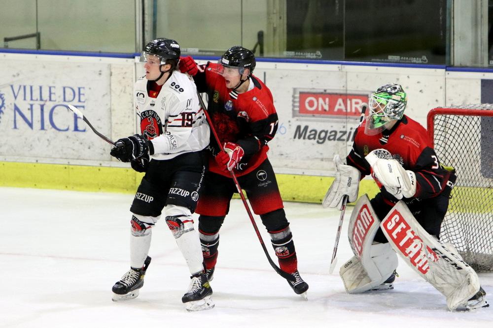 Nice 4 - 2 Mulhouse