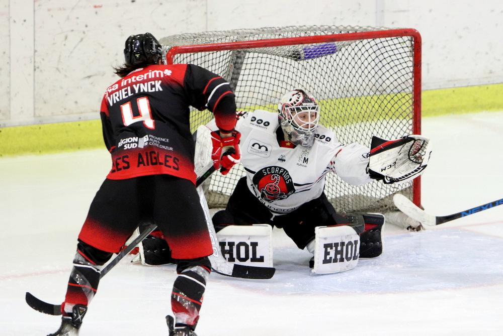 Nice 4 - 2 Mulhouse