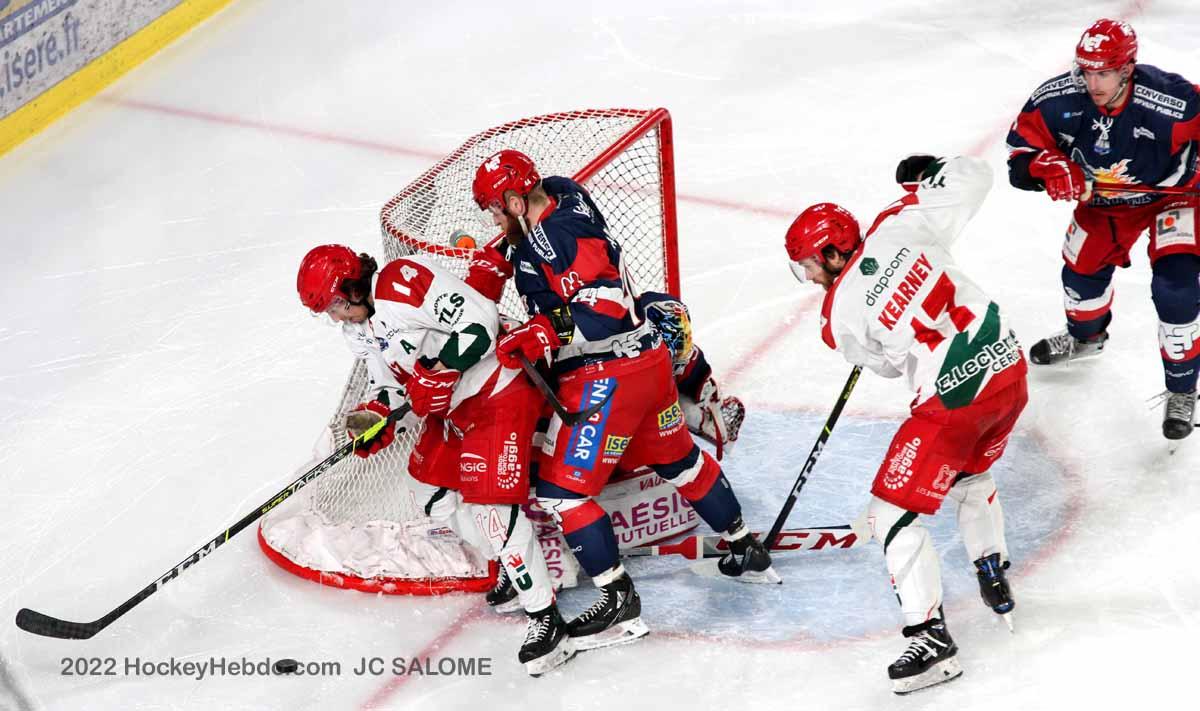 Grenoble  2 - 1 Cergy-Pontoise