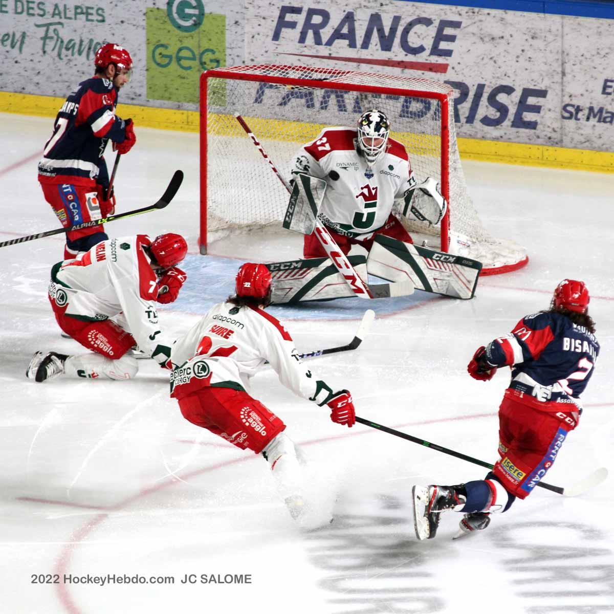 Grenoble  2 - 1 Cergy-Pontoise