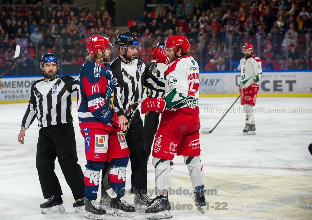 Grenoble  7 - 2 Cergy-Pontoise
