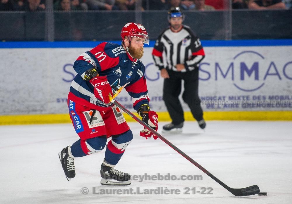 Grenoble  7 - 2 Cergy-Pontoise