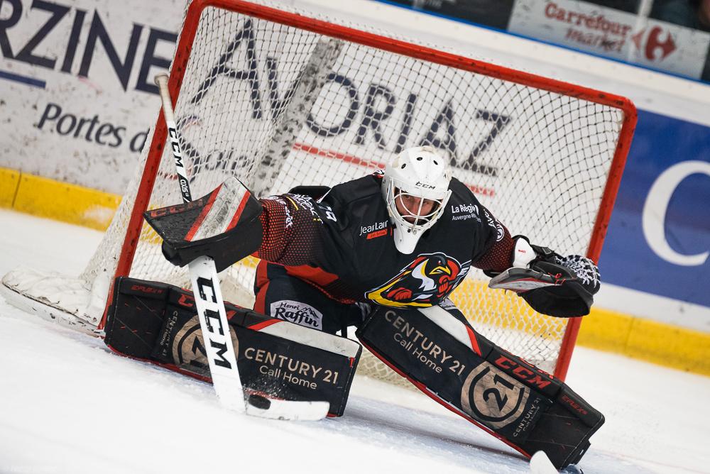 Morzine-Avoriaz 5 - 1 Roanne