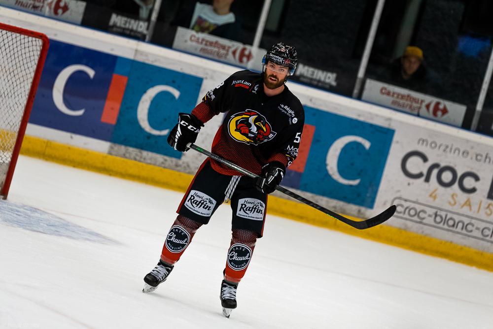 Morzine-Avoriaz 5 - 1 Roanne
