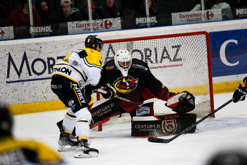 Morzine-Avoriaz 5 - 1 Roanne
