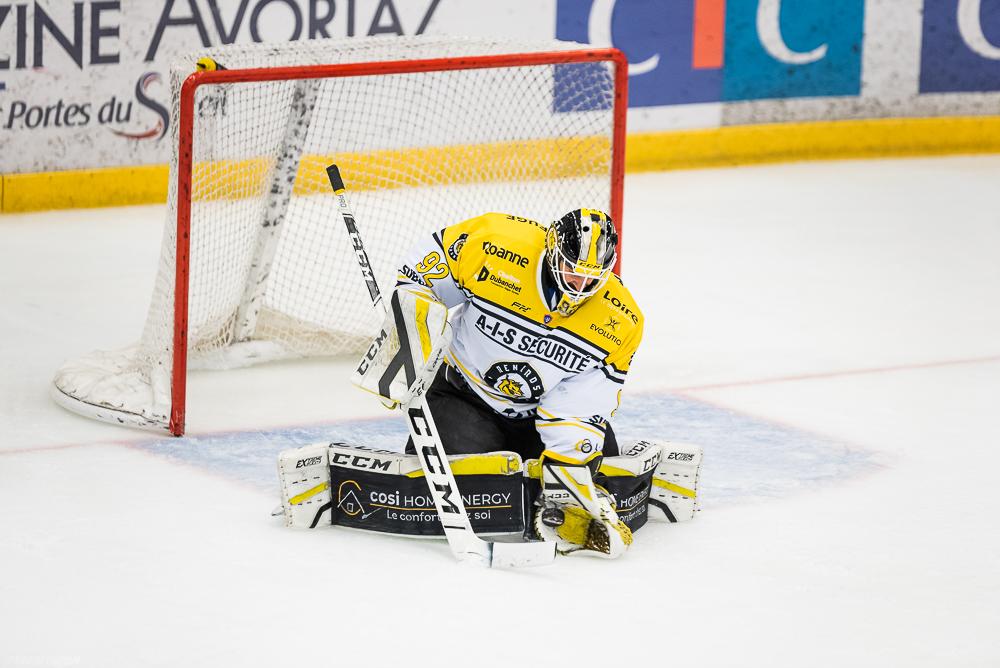Morzine-Avoriaz 5 - 1 Roanne