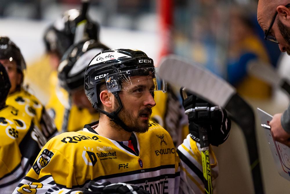 Morzine-Avoriaz 5 - 1 Roanne