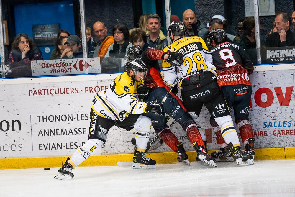 Morzine-Avoriaz 5 - 1 Roanne
