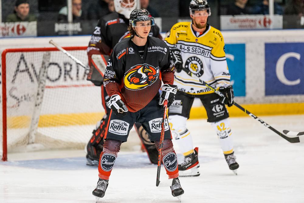 Morzine-Avoriaz 5 - 1 Roanne
