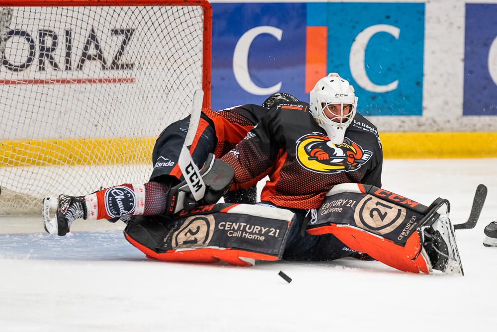 Morzine-Avoriaz 5 - 1 Roanne