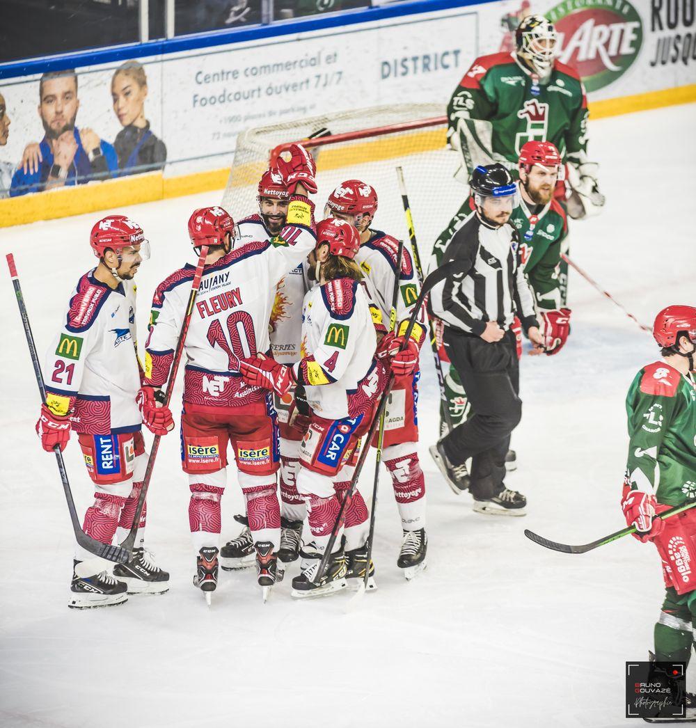 Cergy-Pontoise 4 - 2 Grenoble 