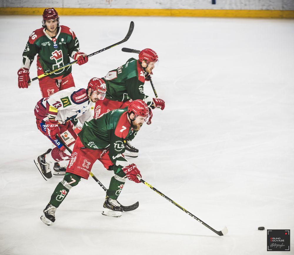 Cergy-Pontoise 4 - 2 Grenoble 