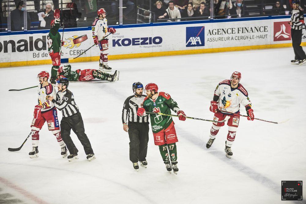 Cergy-Pontoise 4 - 2 Grenoble 